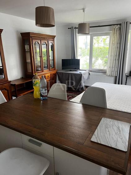 Apartament modern, 2 camere, Baciu. Mobilat complet. Parcare inclusă. - 1