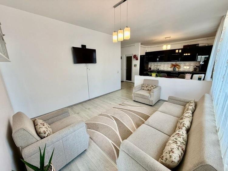Apartament cu 2 camere semidecomandat în Florești