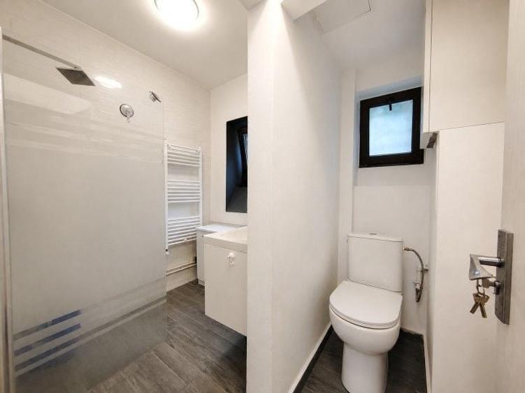 Apartament cu 2 camere decomandat în Capitale