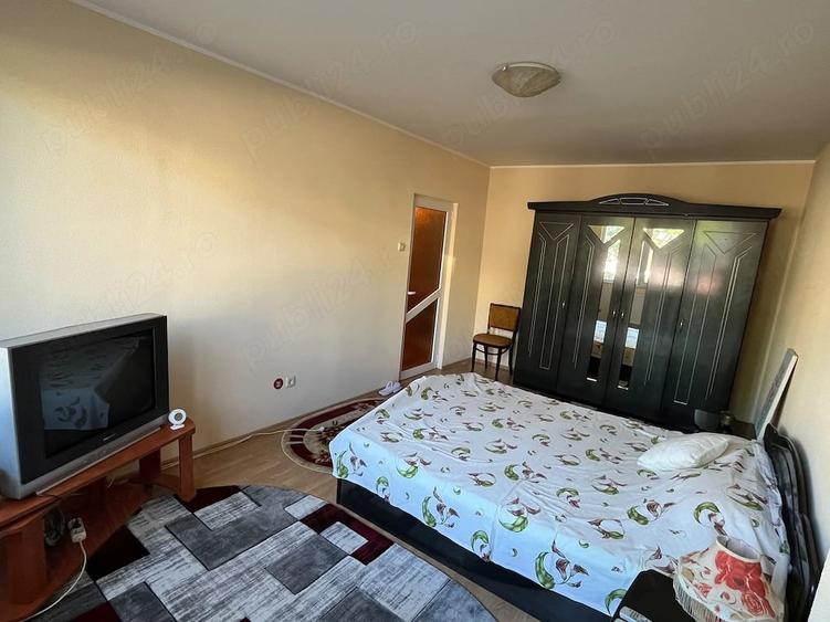 Apartament cu 2 camere decomandat în Siderurgiștilor