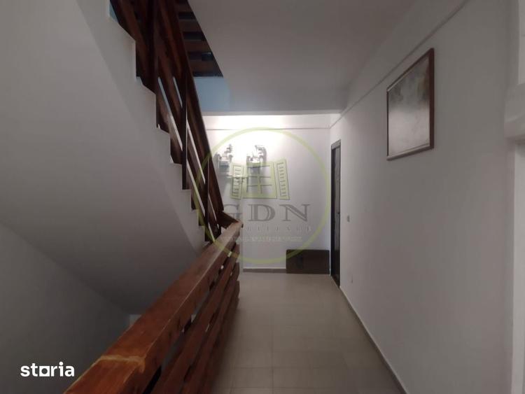 Apartament cu 2 camere decomandat, mobilat în Central