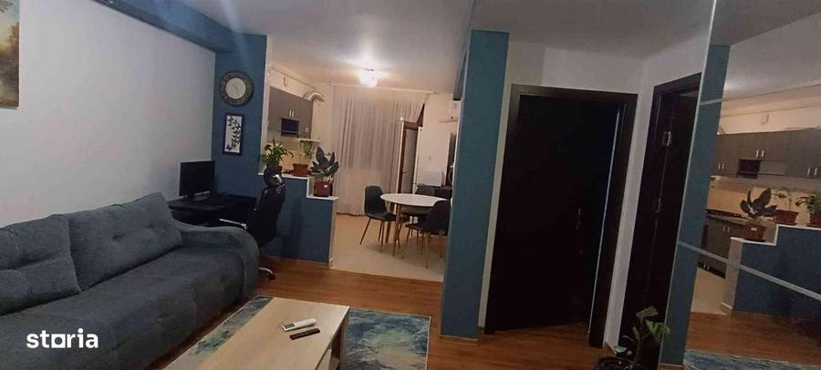 Apartament cu 2 camere semidecomandat în Florești