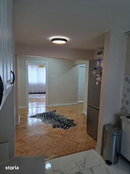 Apartament cu 4 camere decomandat în Ultracentral