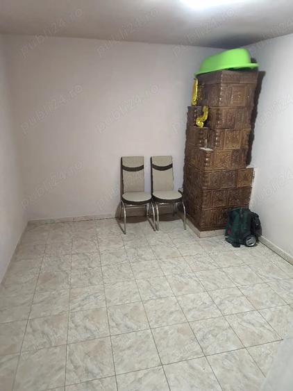 Casă cu 3 camere cu Teren 1270 Mp în Cezieni