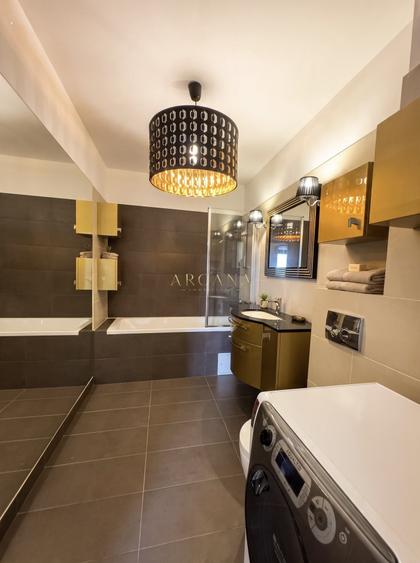 Apartament cu 3 camere semidecomandat, mobilat în Europa