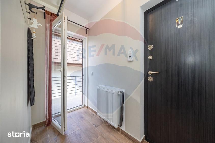 Apartament cu 3 camere în Tractorul