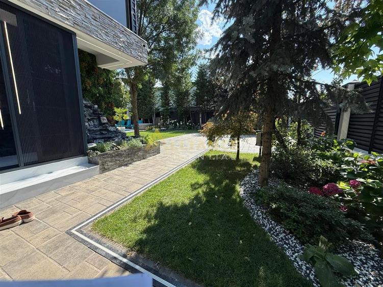 Casă individuală cu 5 camere cu Piscina în Berceni