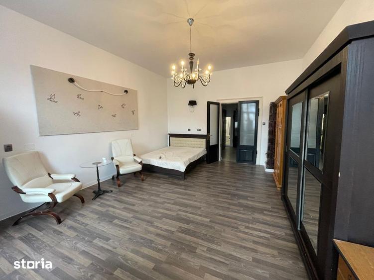 Apartament cu 2 camere semidecomandat, mobilat în Central