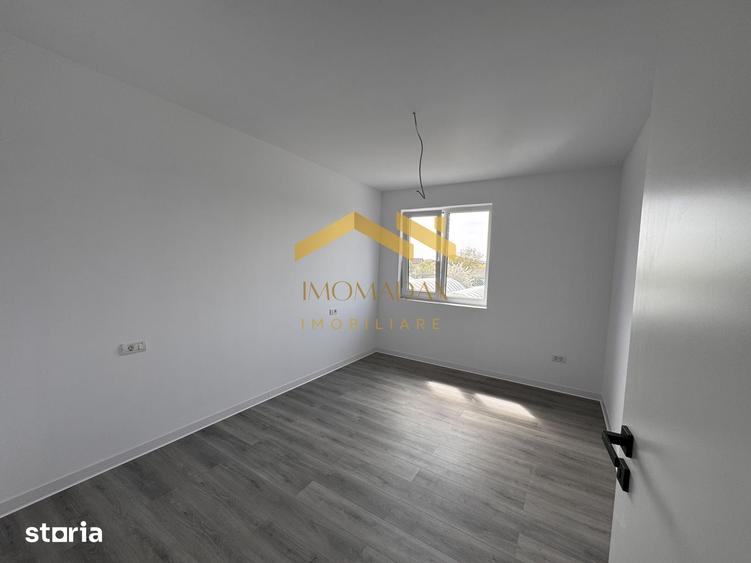 Casă cu 4 camere cu Teren 300 Mp în Sânmihaiu Român