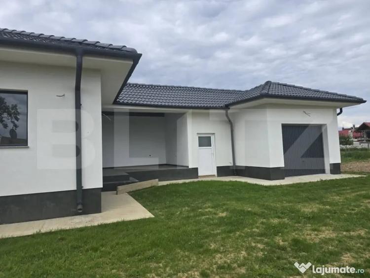 Casă cu 2 camere cu Teren 780 Mp în Lazuri