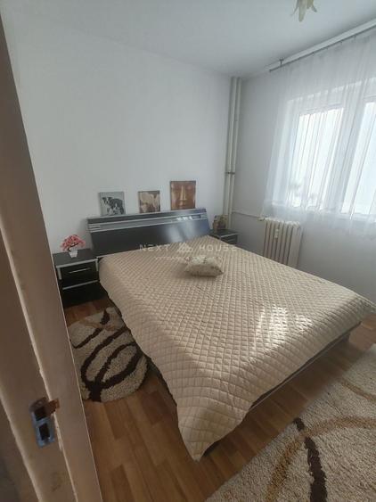 Apartament cu 2 camere semidecomandat, mobilat în Rahova