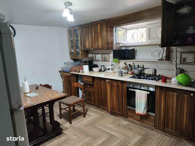 Casă cu 4 camere cu Teren 140 Mp în Exterior Vest