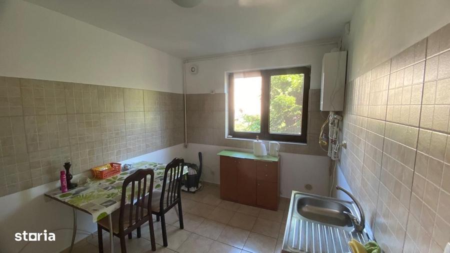 Apartament cu 2 camere decomandat în Jilava