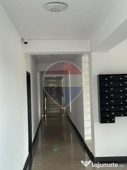 Garsonieră decomandată, mobilată în Central
