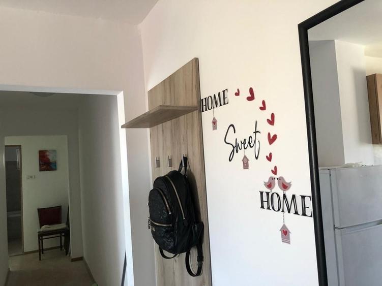 Apartament cu 2 camere decomandat în Olimpia-Stadion