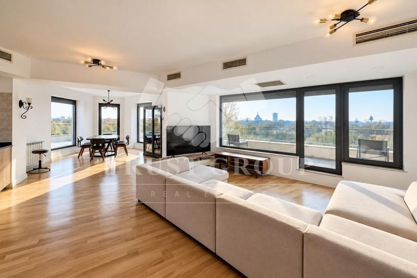 Apartament cu 5 camere decomandat, mobilat în Herăstrău