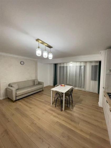 Apartament cu 2 camere decomandat, mobilat în Florești