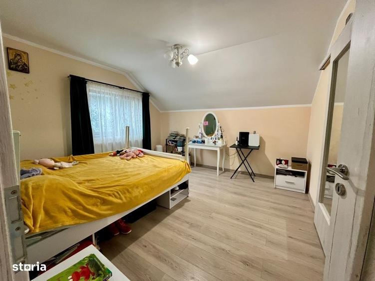 Casă cu 4 camere în Miroslava