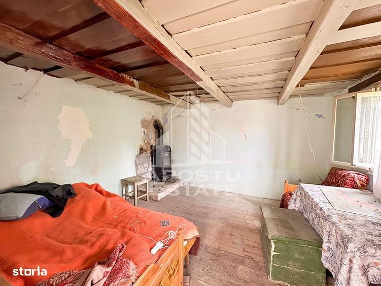 Casă cu 3 camere în Răcăștia