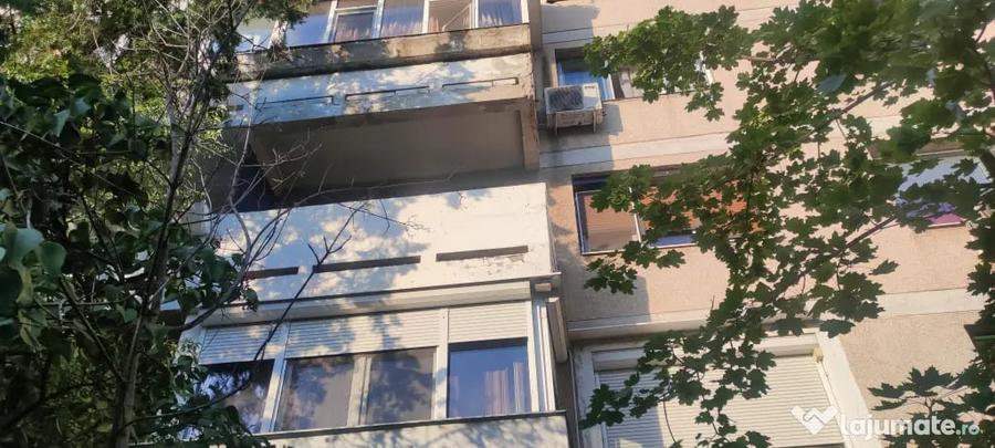 Apartament cu 3 camere decomandat în Mazepa 1