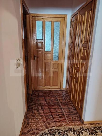 Apartament cu 3 camere decomandat, mobilat în Râșnov