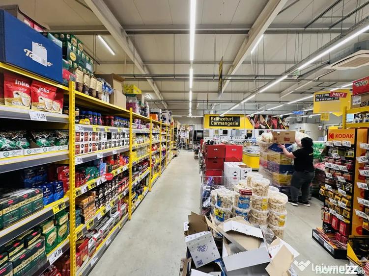 Spațiu comercial, de 1,200 mp, în Dragomirești-Vale