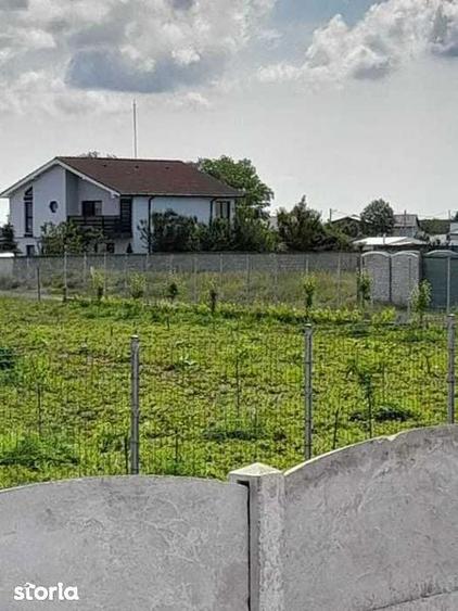 Teren de 900 mp, în Gării