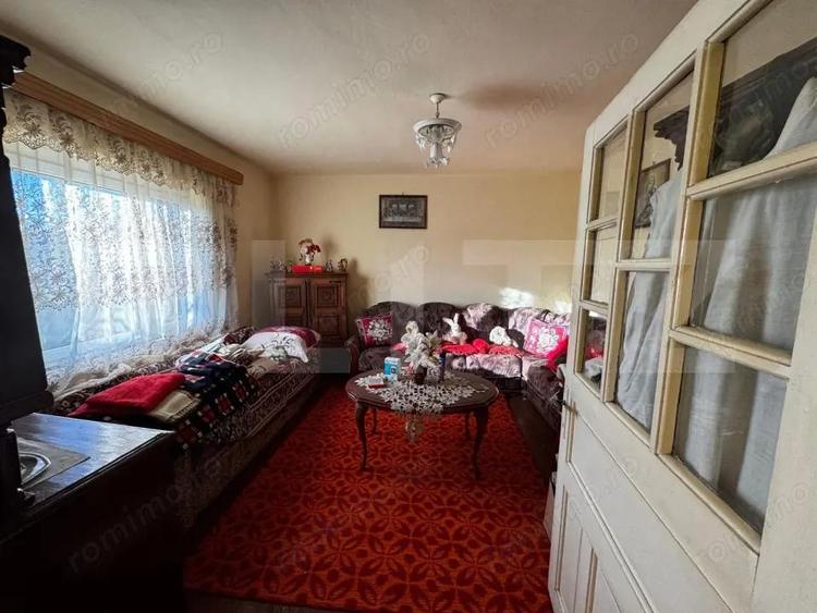 Casă cu Teren 8000 Mp în Someș-Odorhei