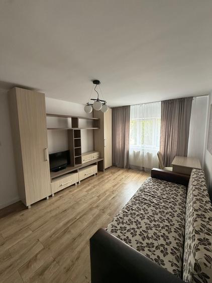 Apartament cu 2 camere decomandat în Mărăști