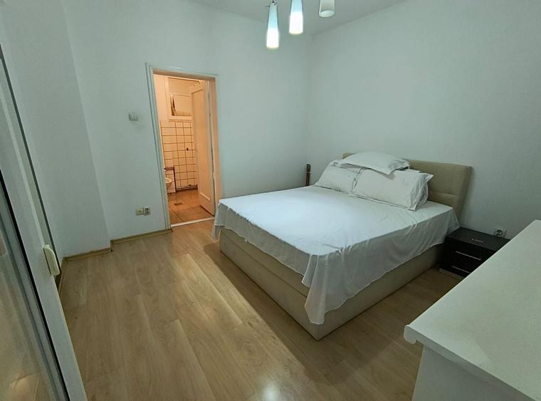 Apartament cu 2 camere semidecomandat, mobilat în Sala Palatului