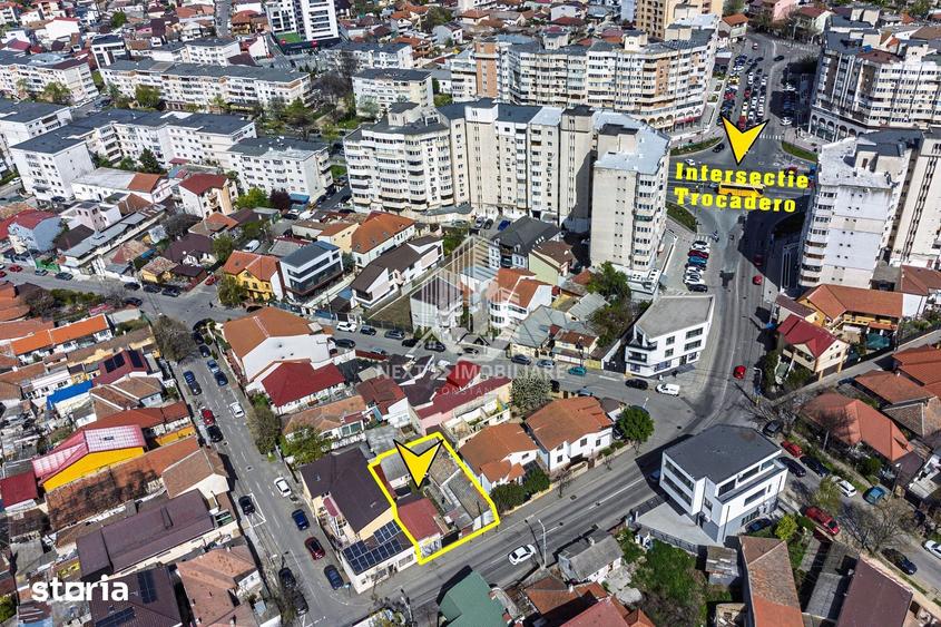 Casă cu 5 camere cu Teren 256.92 Mp în Coiciu