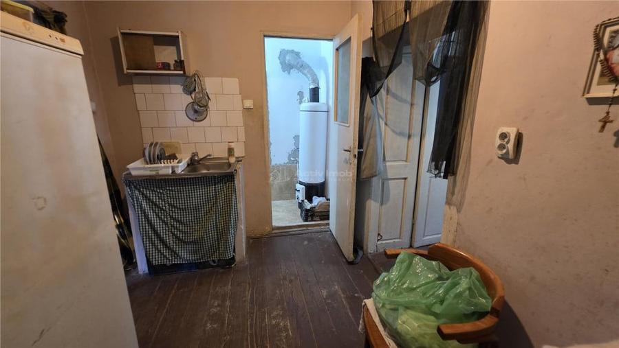 Casă cu 2 camere cu Teren 949 Mp în Pustiniș