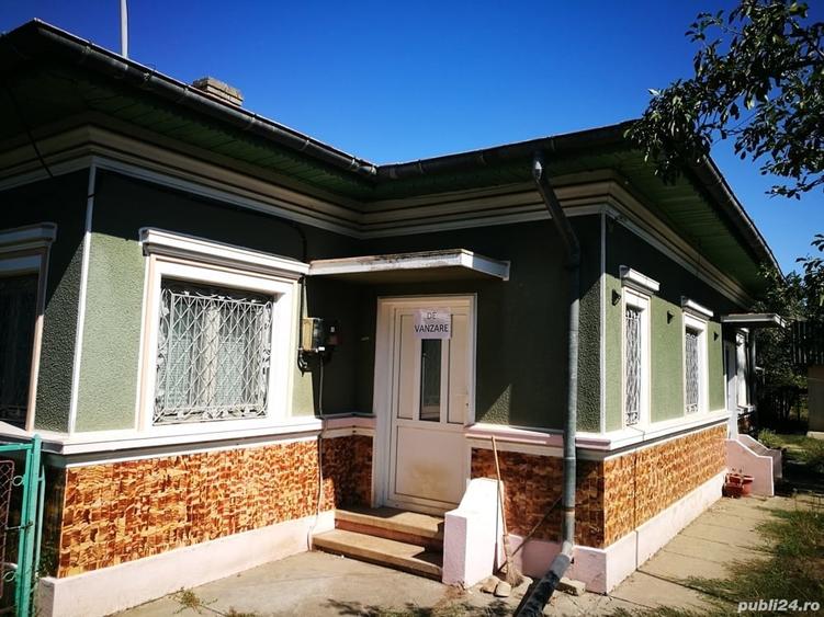 Casă cu 4 camere cu Teren 1200 Mp în Poenari