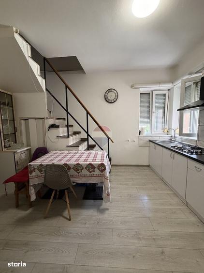 Apartament cu 4 camere în Central