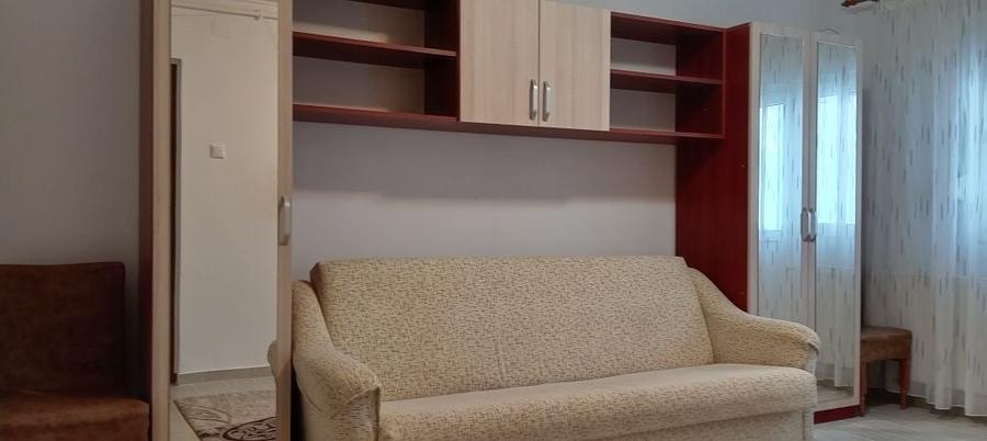 Garsonieră decomandată în Exterior Vest