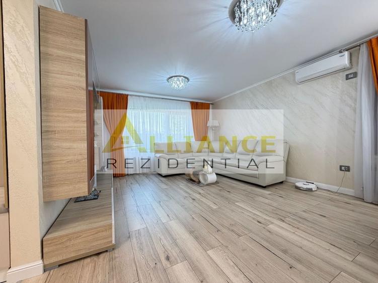 Casă cu 6 camere cu Piscina în Berceni