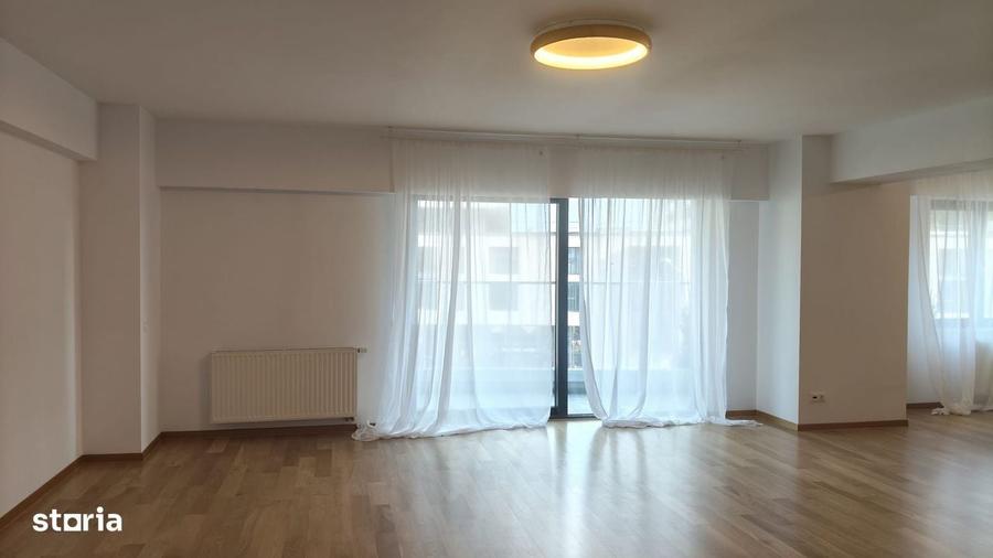 Apartament cu 3 camere în Pipera