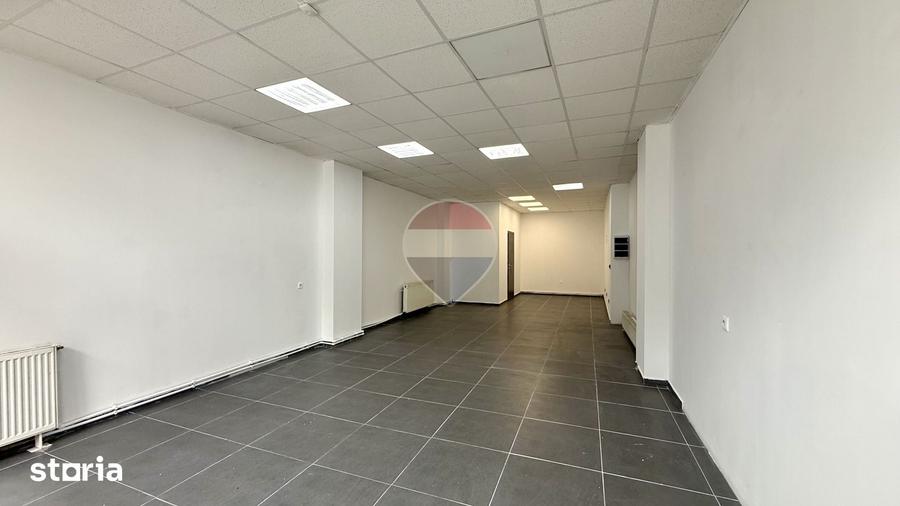 Spațiu comercial, de 63 mp, în Valea Borcutului