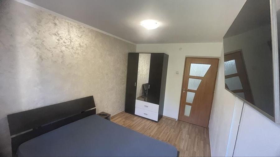 Apartament cu 2 camere decomandat în Războieni