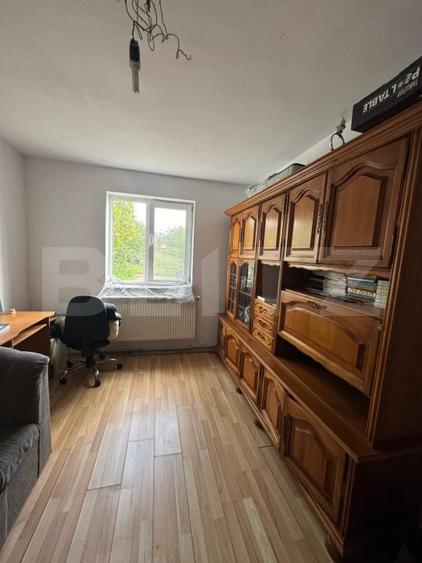 Casă individuală cu 4 camere cu Teren 900 Mp în Simeria