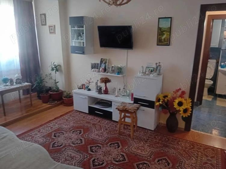 Apartament cu 2 camere semidecomandat în Dărmănești