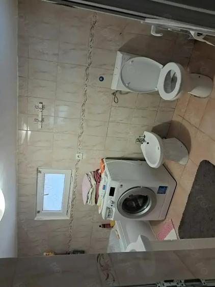 Casă cu 5 camere cu Teren 4000 Mp în Valea Nucarilor