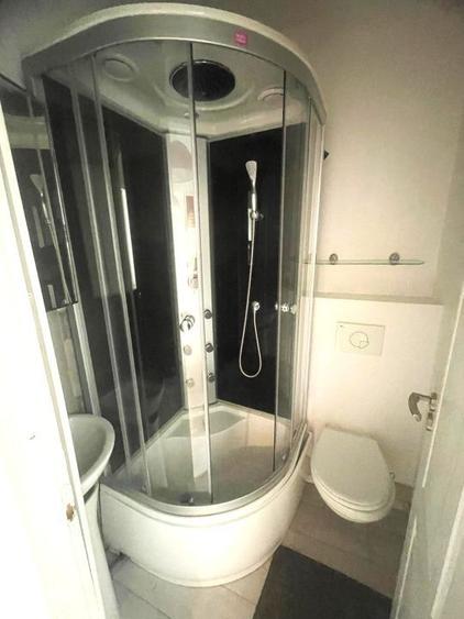 Apartament cu 4 camere în 1 Mai
