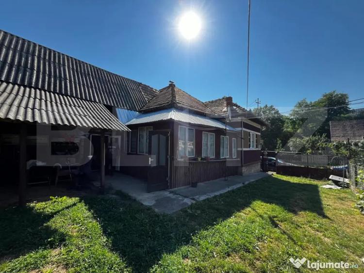 Casa individuala zona superba Nadasu, 2500mp teren - 1