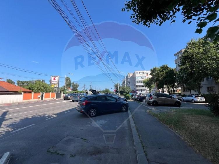 Garsonieră decomandată, mobilată în Aurel Vlaicu