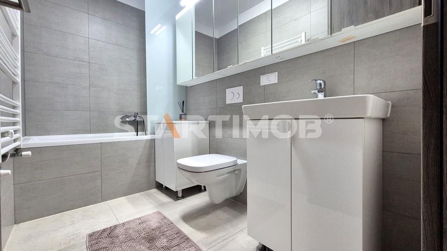 Apartament cu 2 camere decomandat, mobilat în Tractorul