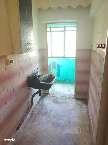 Garsonieră decomandată în Hipodrom
