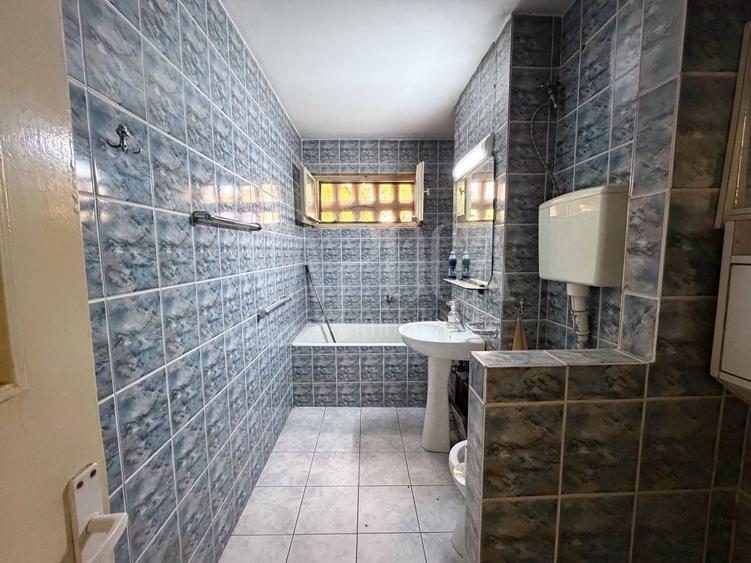 Apartament cu 3 camere decomandat în Gheorgheni