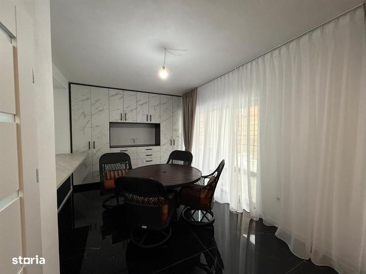 Apartament cu 2 camere decomandat în Cristian