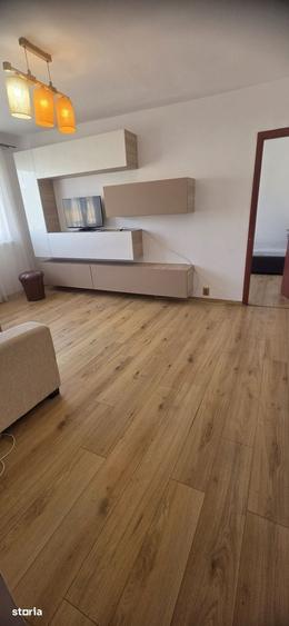 Apartament cu 2 camere nedecomandat în George Enescu